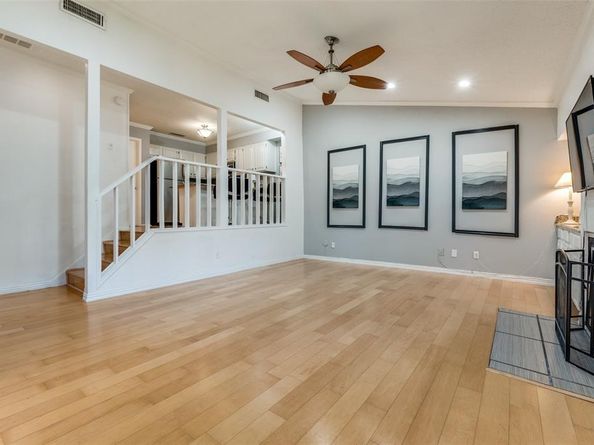 6107  Summer Creek Circle , Dallas Texas 75231