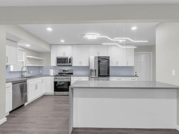 12904  Rosser Road , Farmers Branch Texas 75244