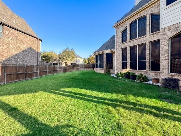 6812  Sail Away Place , Grand Prairie Texas 75054