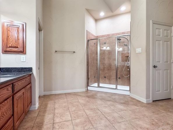 6812  Sail Away Place , Grand Prairie Texas 75054