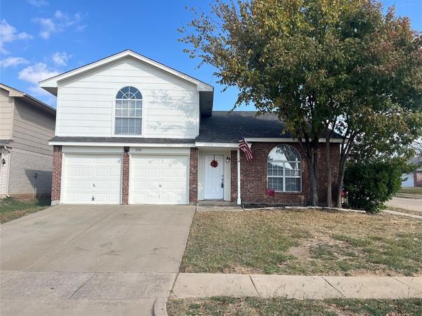 3216  Fountain Parkway , Fort Worth Texas 76053