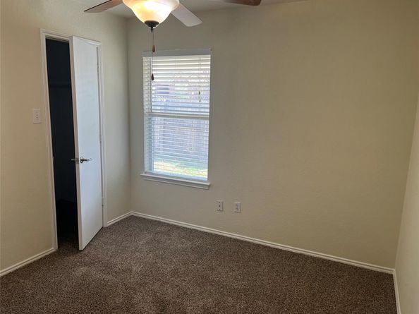 3216  Fountain Parkway , Fort Worth Texas 76053