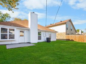 5711  Congressional Drive , Arlington Texas 76018