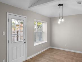 5711  Congressional Drive , Arlington Texas 76018