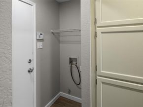 5711  Congressional Drive , Arlington Texas 76018