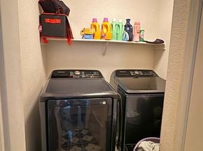 927  Rio Vista Lane , Arlington Texas 76017