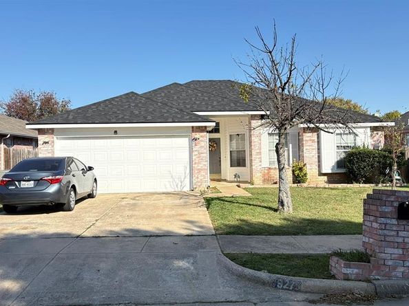 927  Rio Vista Lane , Arlington Texas 76017
