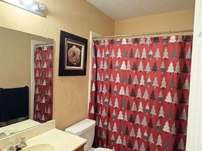 927  Rio Vista Lane , Arlington Texas 76017