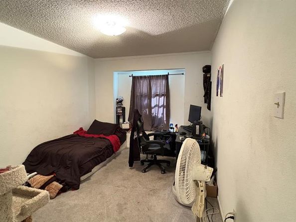 927  Rio Vista Lane , Arlington Texas 76017