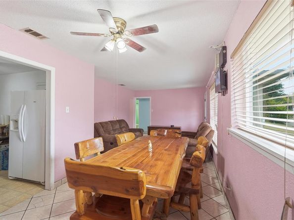 2223  Longwood Lane , Dallas Texas 75228