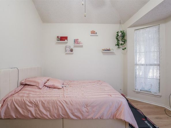 905  Mill Spring Drive , Garland Texas 75040