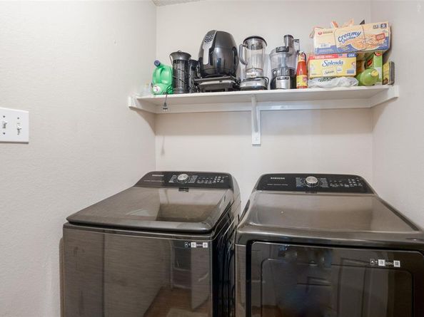 905  Mill Spring Drive , Garland Texas 75040