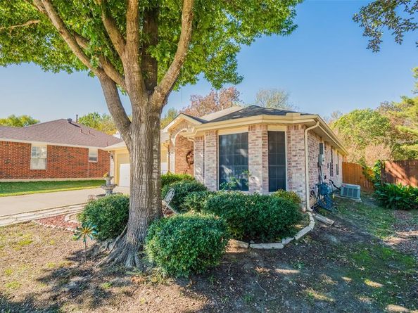 905  Mill Spring Drive , Garland Texas 75040