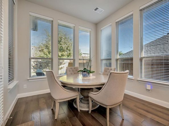 1117  Thornhill Way , Roanoke Texas 76262