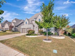 1117  Thornhill Way , Roanoke Texas 76262