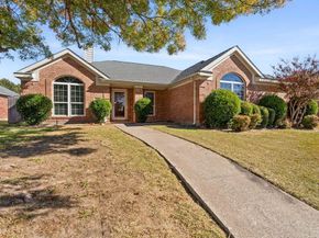 1704  Willow Creek , Mesquite Texas 75181