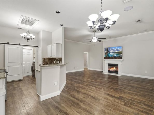 3103  Mulholland Road , Corinth Texas 76210