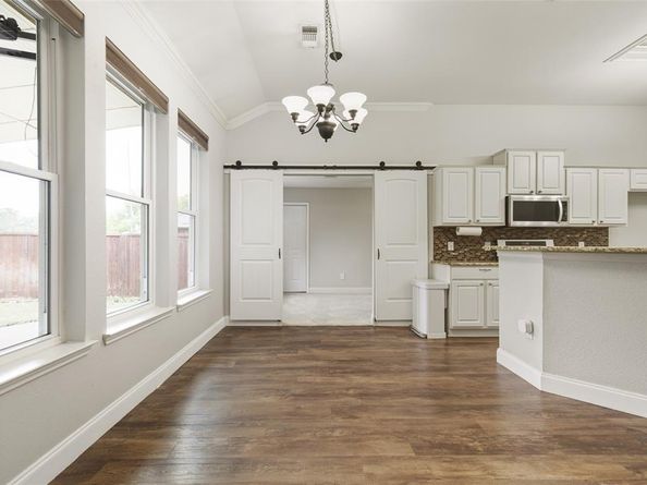 3103  Mulholland Road , Corinth Texas 76210