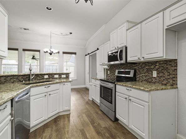 3103  Mulholland Road , Corinth Texas 76210