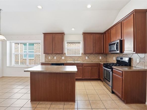 9029  Heartwood Drive , Fort Worth Texas 76244