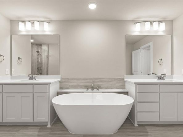 1846  Wittington Place , Farmers Branch Texas 75234