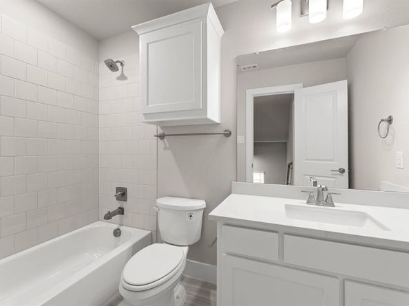 1846  Wittington Place , Farmers Branch Texas 75234