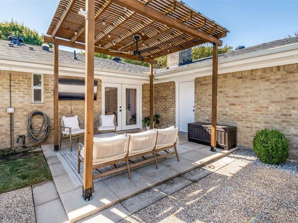 2425  Brennan Drive , Plano Texas 75075