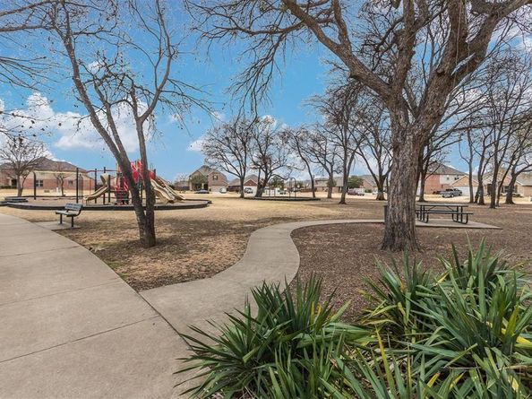 1405  Villa Paloma Boulevard , Little Elm Texas 75068