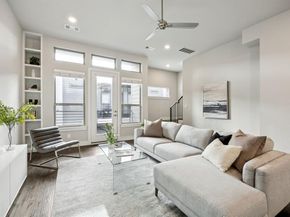 4226  Roseland Avenue  203, Dallas Texas 75204