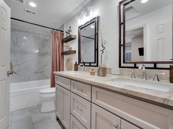 5619  Preston Oaks Road  802, Dallas Texas 75254