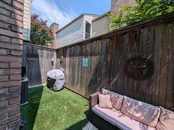 4124  Cole Avenue  205, Dallas Texas 75204