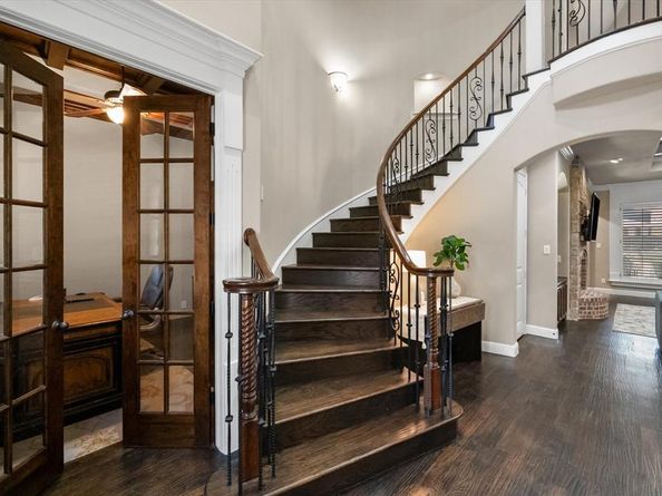 501  Marquis Lane , Mansfield Texas 76063