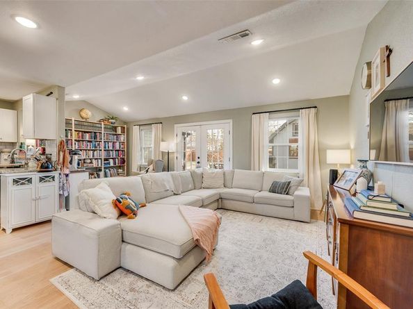 2522  Millmar Drive , Dallas Texas 75228