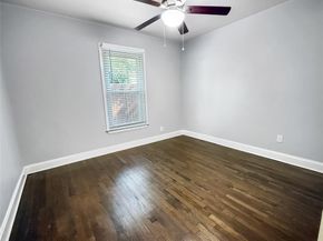 5709 N Schilder Drive , River Oaks Texas 76114