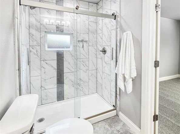 5709 N Schilder Drive , River Oaks Texas 76114