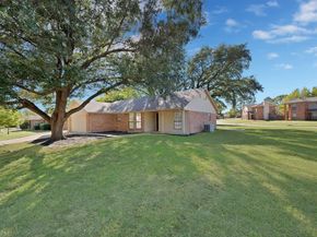 5300  Stagetrail Drive , Arlington Texas 76017