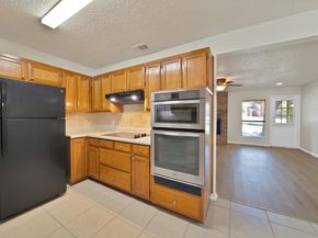 5300  Stagetrail Drive , Arlington Texas 76017