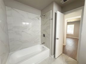 2431  Marfa Avenue , Dallas Texas 75216