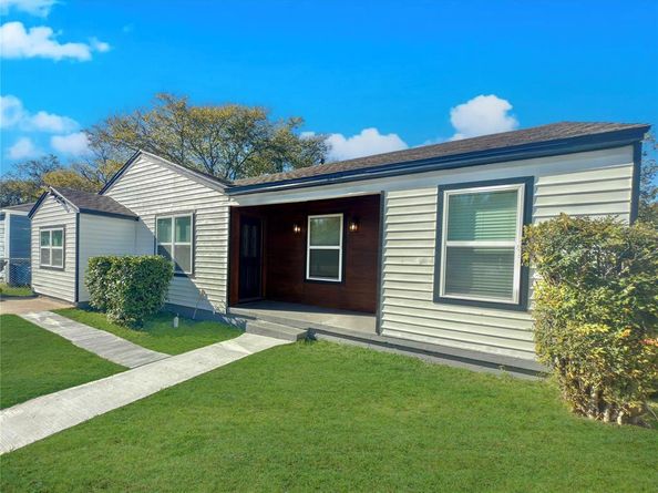 2431  Marfa Avenue , Dallas Texas 75216