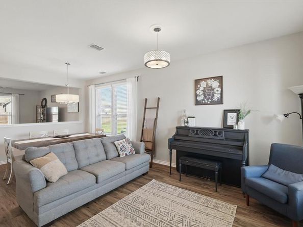 10213  Fox Grove Court , Fort Worth Texas 76131