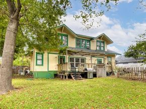 320  Huffhines Street , Richardson Texas 75081