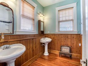 320  Huffhines Street , Richardson Texas 75081