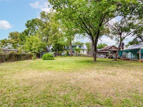 320  Huffhines Street , Richardson Texas 75081