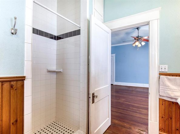 320  Huffhines Street , Richardson Texas 75081