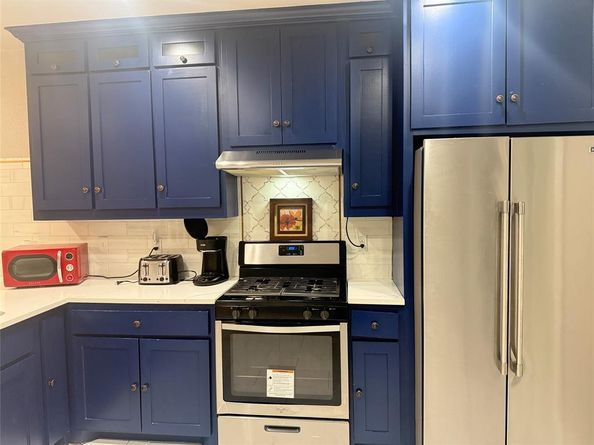 1022  Wayne Street , Dallas Texas 75223