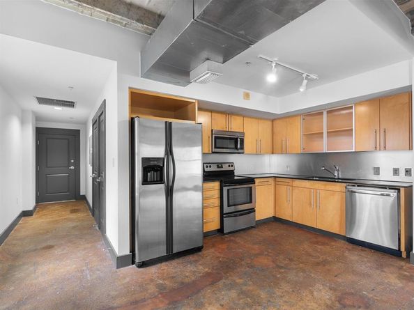 329 E Colorado Boulevard  202, Dallas Texas 75203