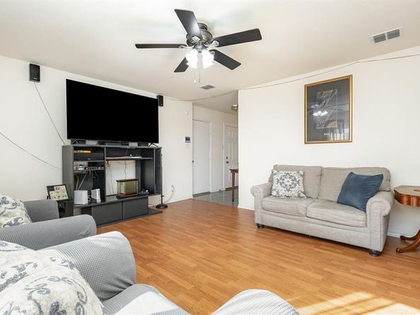 5714  Firethorn Drive , Dallas Texas 75249