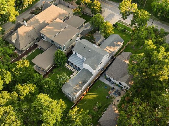 2014  Lakeland Drive , Dallas Texas 75218