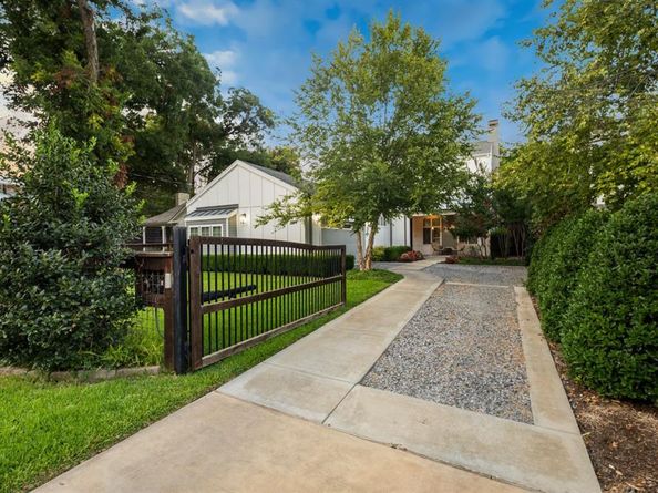 2014  Lakeland Drive , Dallas Texas 75218