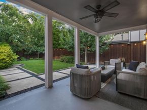 2014  Lakeland Drive , Dallas Texas 75218